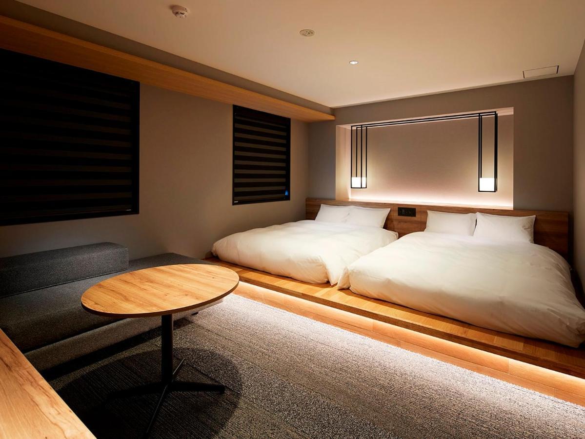 hotel androoms Shin-Osaka Buitenkant foto